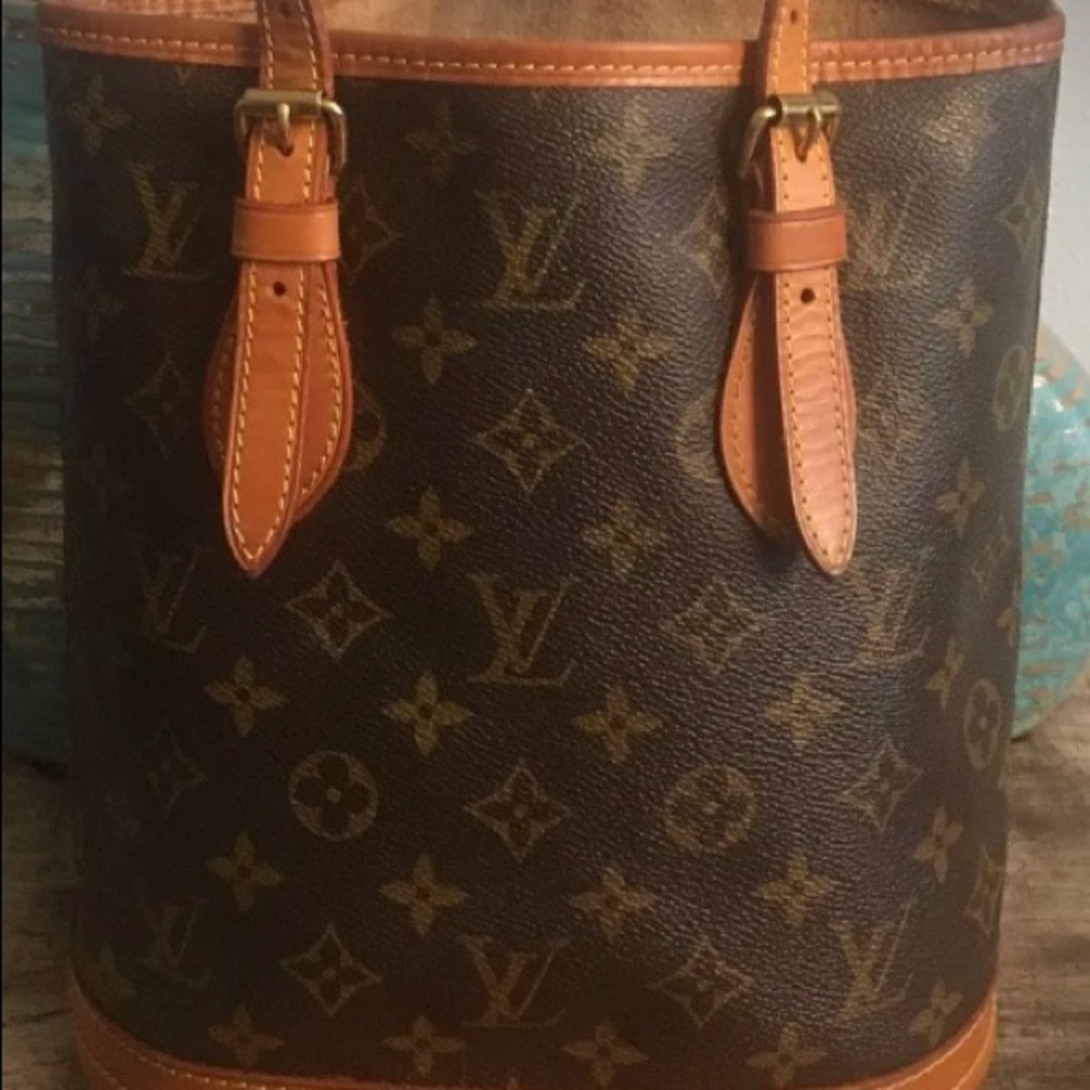 Authentic Louis Vuitton Hand Bag M42238 Bucket PM